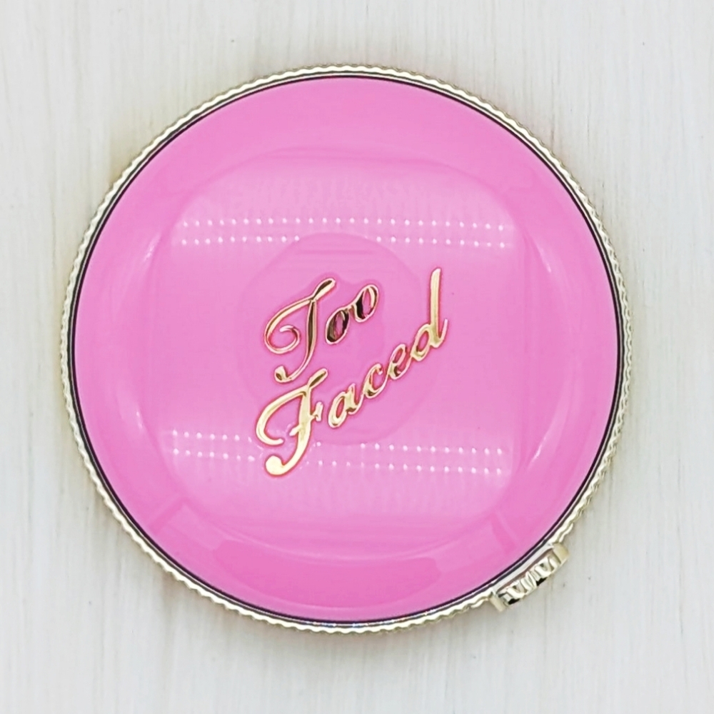 🔴 TOO FACED Cloud Crush Blurring Blush - Candy Clouds